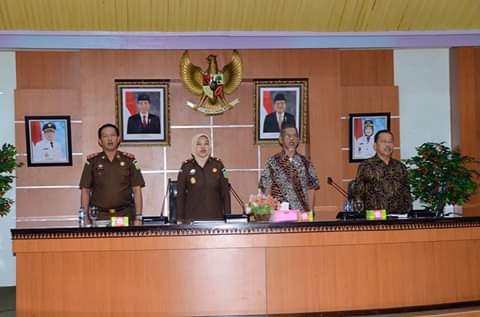 Kajari Batanghari Buka Rapat Evaluasi Pemanfaatan Dana Desa dengan Tim TP4D Tahun 2019