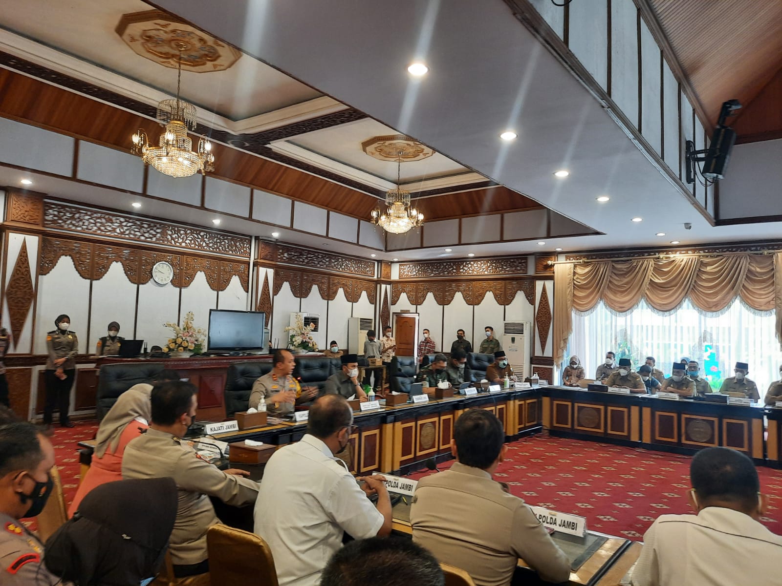 Tindak Lanjut Penyelesaian Batubara, Kapolda Jambi : Kaji Ulang Pengisian Solar Subsidi Untuk Truk