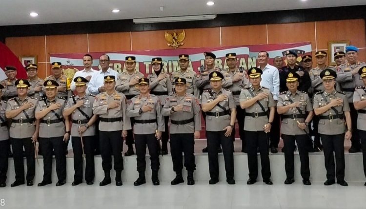 Pimpin Sertijab Dua Pejabat Utama Dan Empat Kapolres Jajaran Polda ...