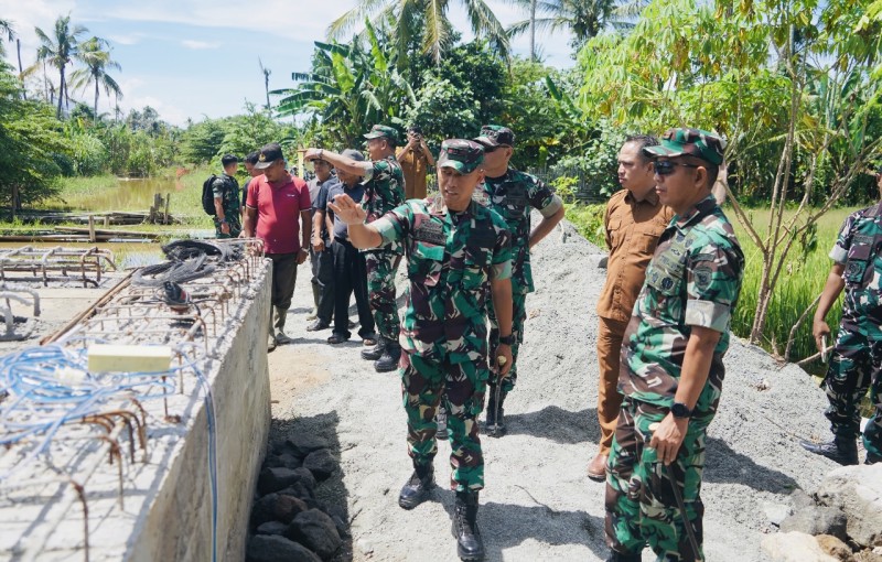 Danrem 042 Gapu Kawal Langsung Progres Pembangunan Dua Jembatan Strategis di Pedalaman Pastikan Rampung Tepat Waktu