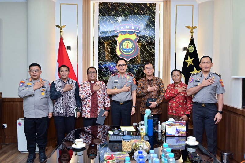 Silaturahmi GPIB dan Kapolda Jambi, Meneguhkan Nilai Iman, Damai, dan Persaudaraan