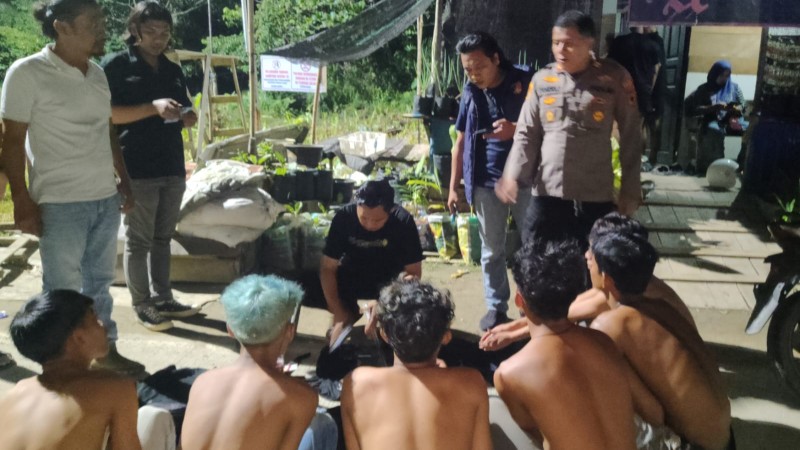 Bawa Badik dan Celurit untuk Tawuran, 9 Anggota Geng Motor di Tanjab Barat Diringkus