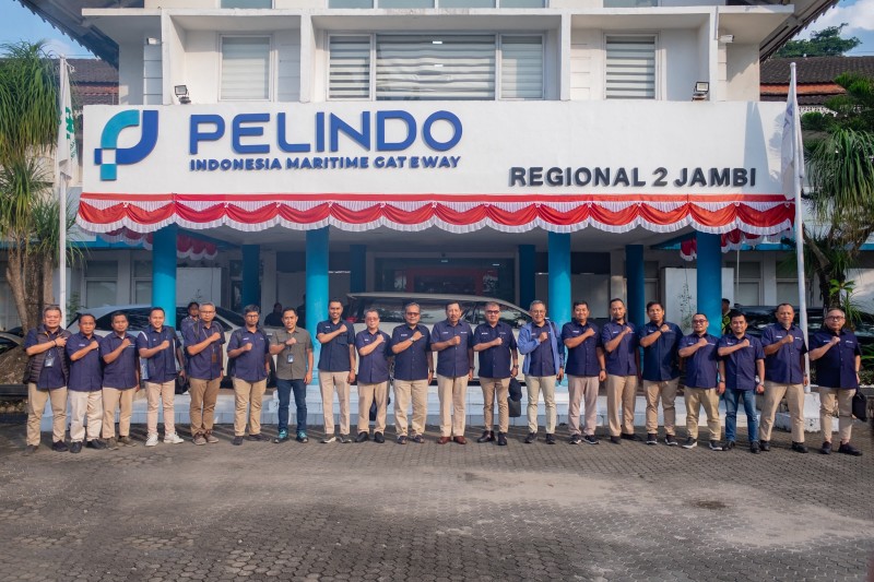 Kunjungan Kerja ke Pelabuhan Talang Duku, Komut PT Pelabuhan Indonesia Apresiasi Kinerja Pelindo Jambi Terus Tingkatkan Pelayanan