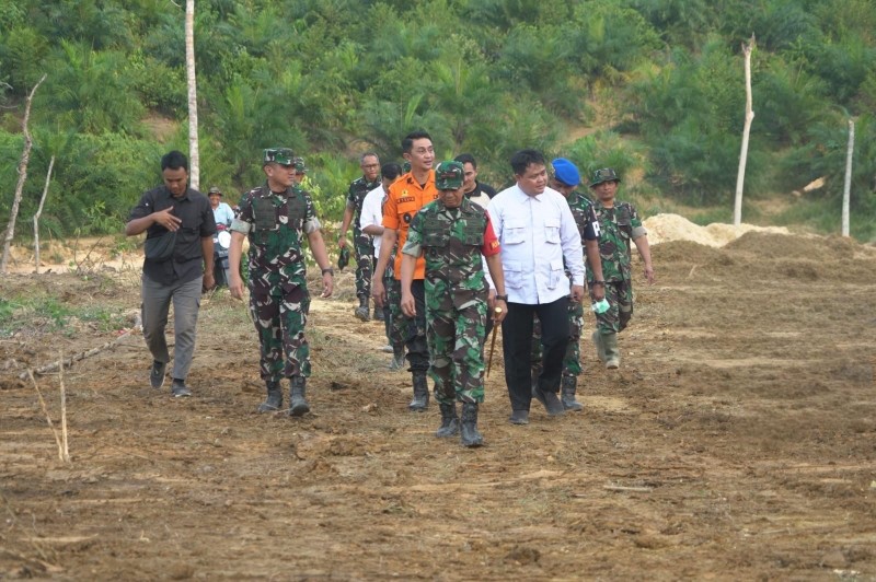 Tinjau TMMD Ke-129, Danrem 042 Gapu Pastikan Pembangunan Tepat Sasaran dan Bermanfaat bagi Masyarakat