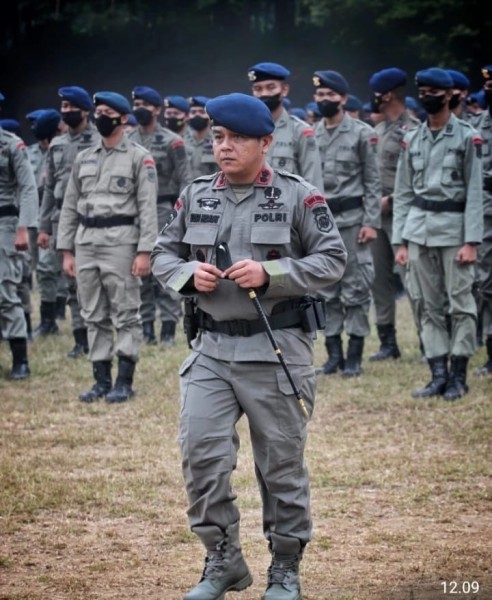 Dansat Brimob Polda Jambi Berganti dari Kombes Pol Faishal Aris kepada Kombes Pol Budi Hidayat, Ini Profilnya