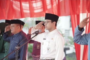 Peringatan Hardiknas sekaligus Hari Otonomi Daerah, Wako Diza Tekankan Efisiensi Anggaran dan Stop Kegiatan Seremonial