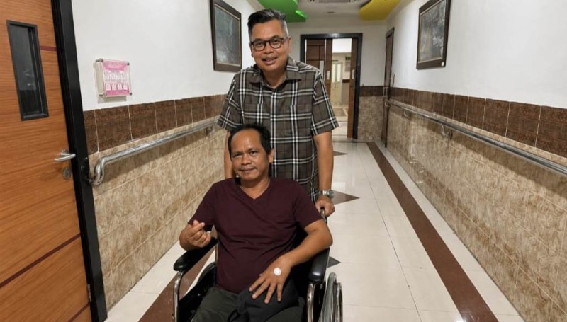 Ketua DPRD Kota Jambi Jemput Rekan Kerja Pulang dari Rumah Sakit untuk Kembali Mengabdi